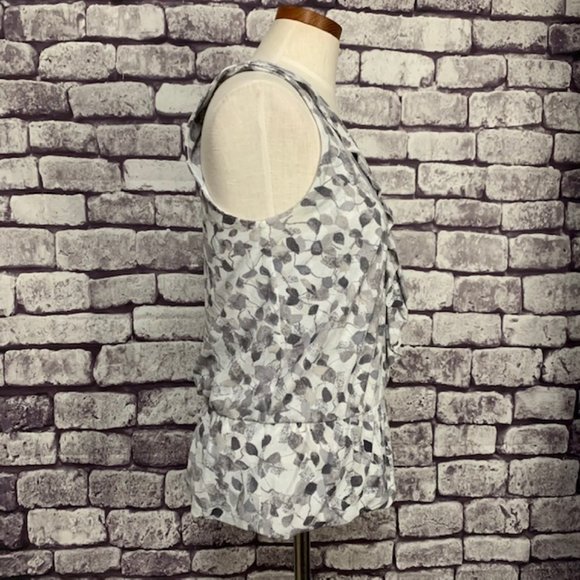 Halogen Gray & White Sleeveless Blouse - Picture 8 of 9